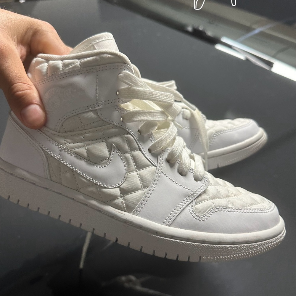 Jordan 1 mid quilted white